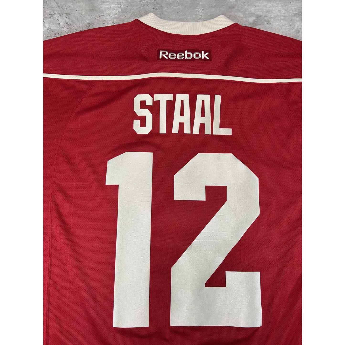 Eric Staahl #12 Minnesoa Wild Embroidered Patch Reebok Hockey Jersey Size Medium
