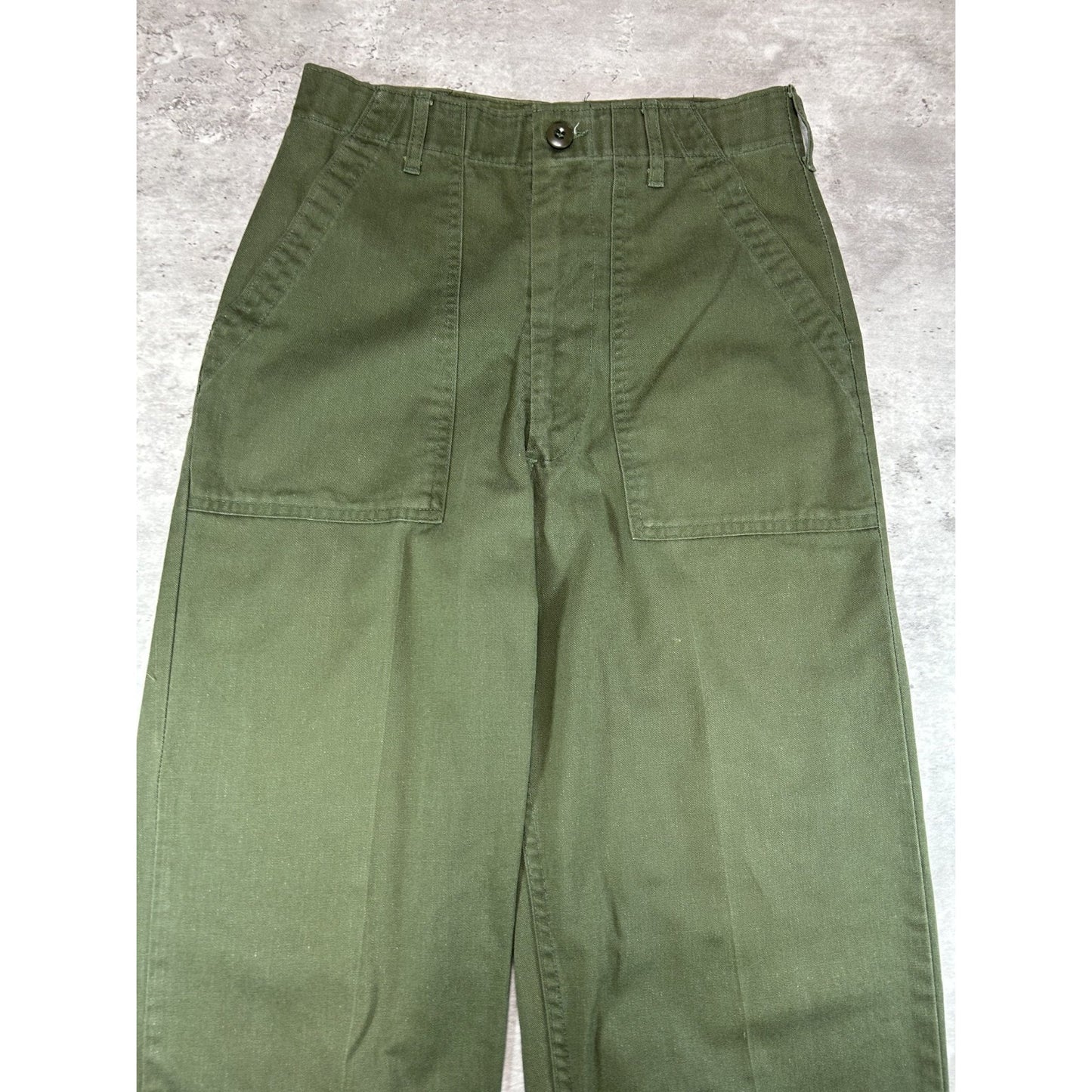 Vintage 1990s US Military OG-107 Trouser Style Army Pants Size 28 Green
