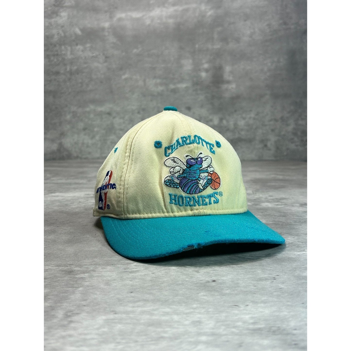 Vintage 90s Charlotte Hornets NBA Sports Specialties Back Script Fitted Hat Sz 7