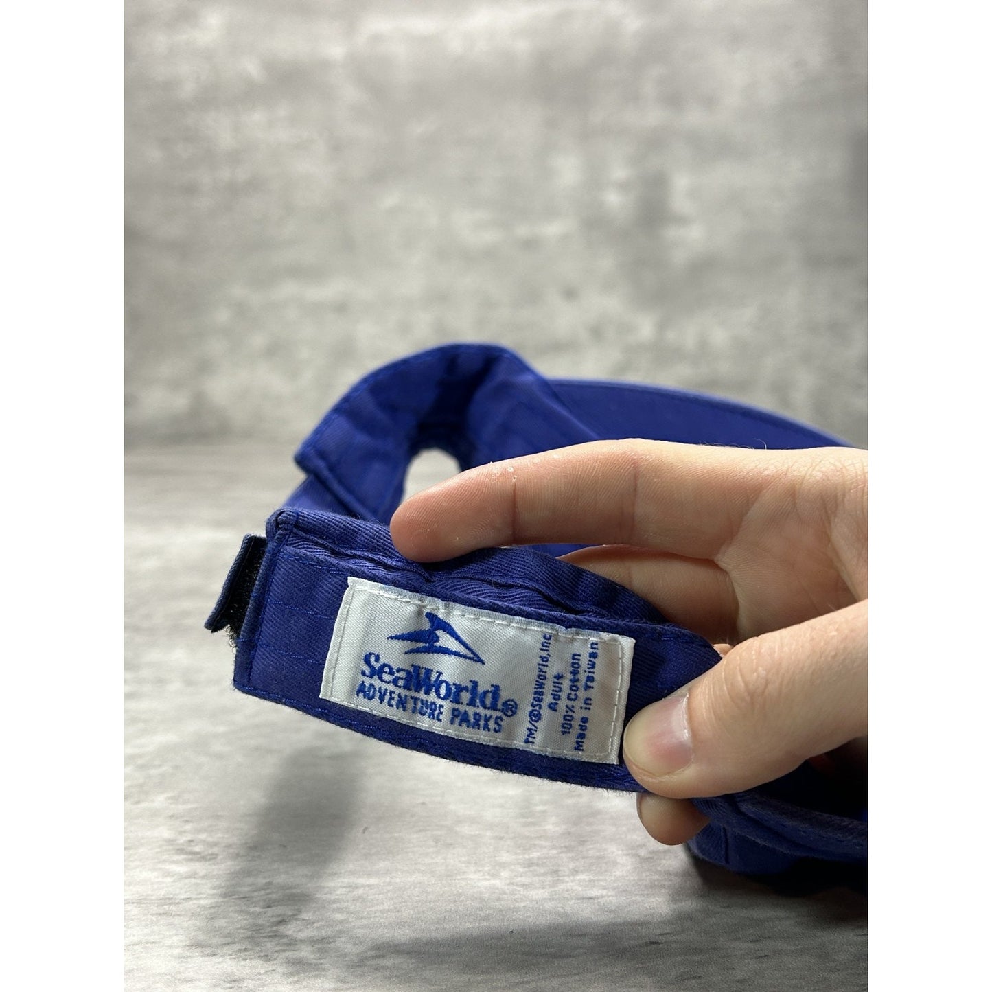 Vintage 90s Seaworld Embroidered Spellout Destination Visor Hat OSFA