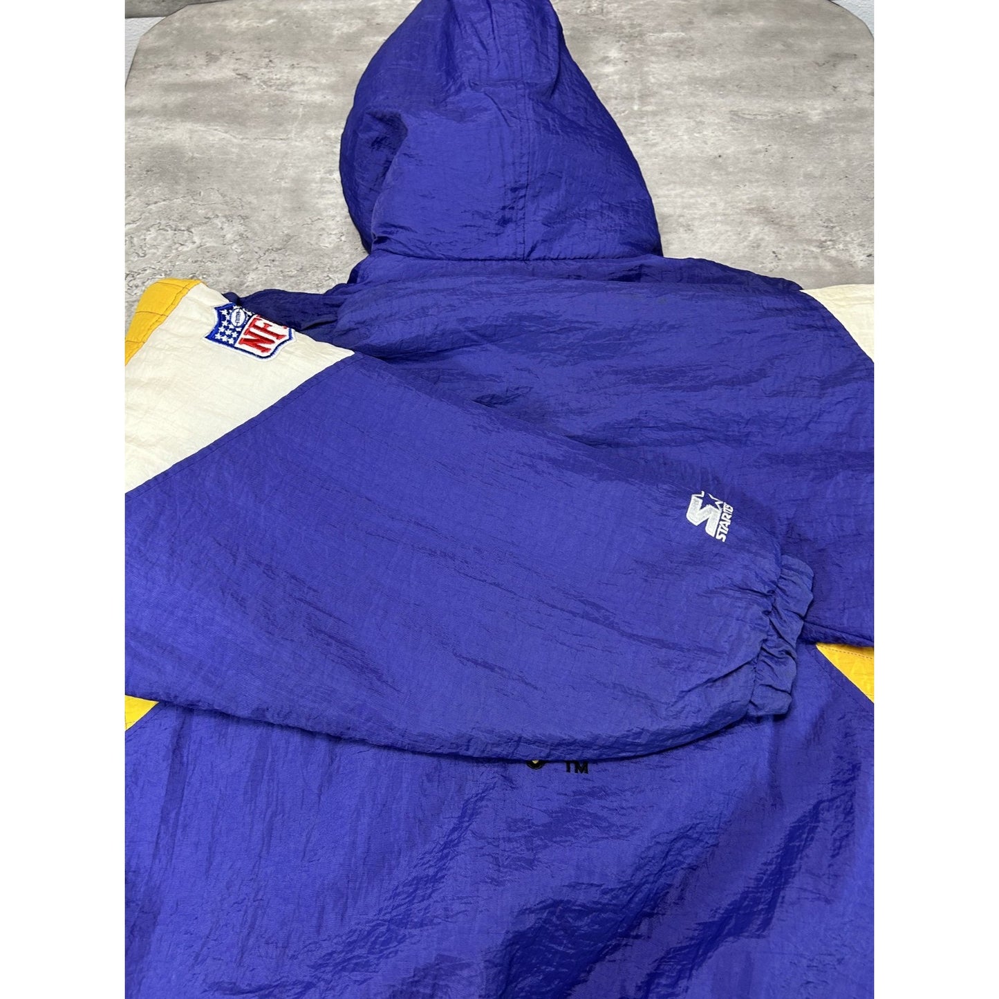 Vintage 90s Minnesota Vikings NFL 1/2 Zip Insulated Starter Jacket Size Large
