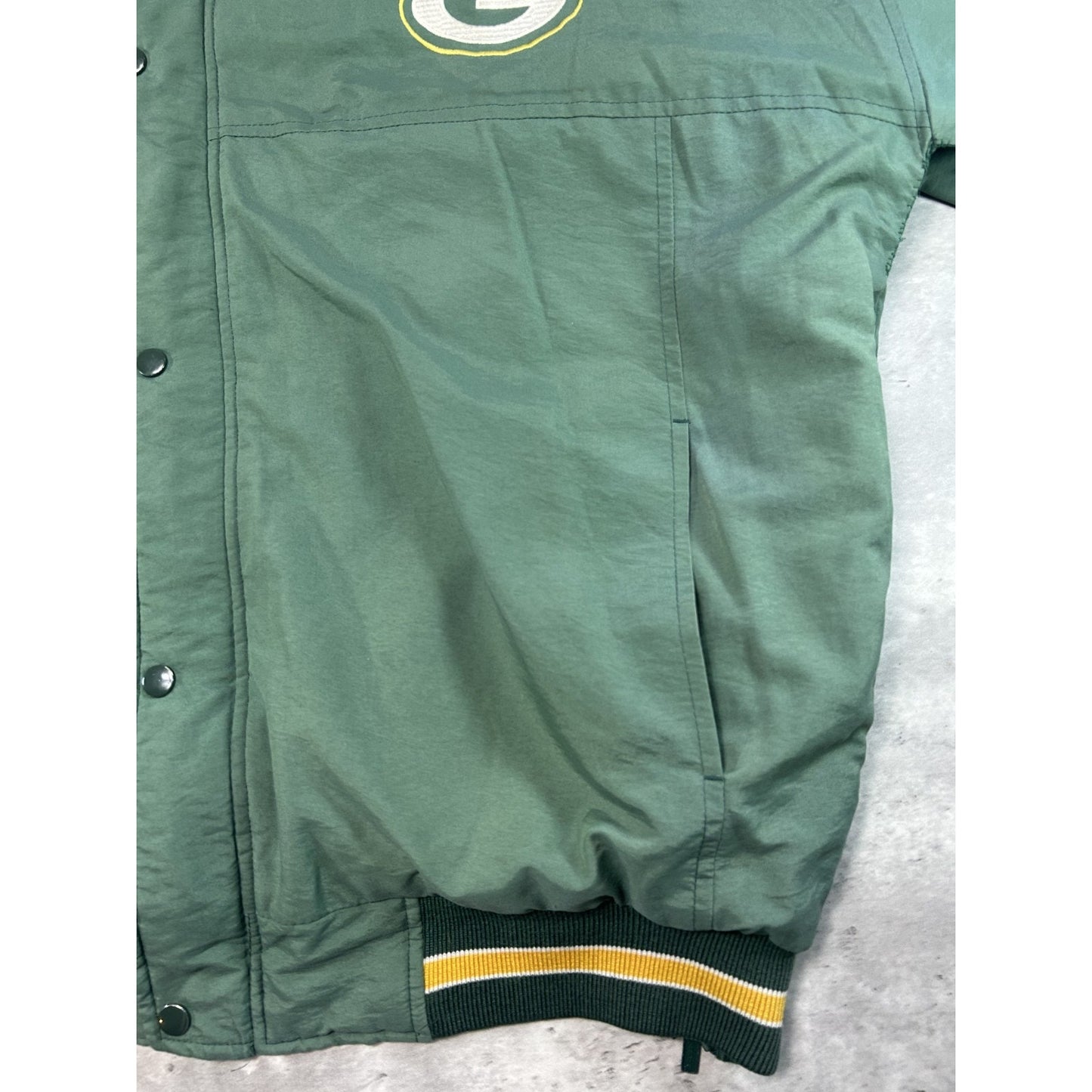 Vintage 80s Green Bay Packers NFL Embroidered Logo Starter Jacket Size XL