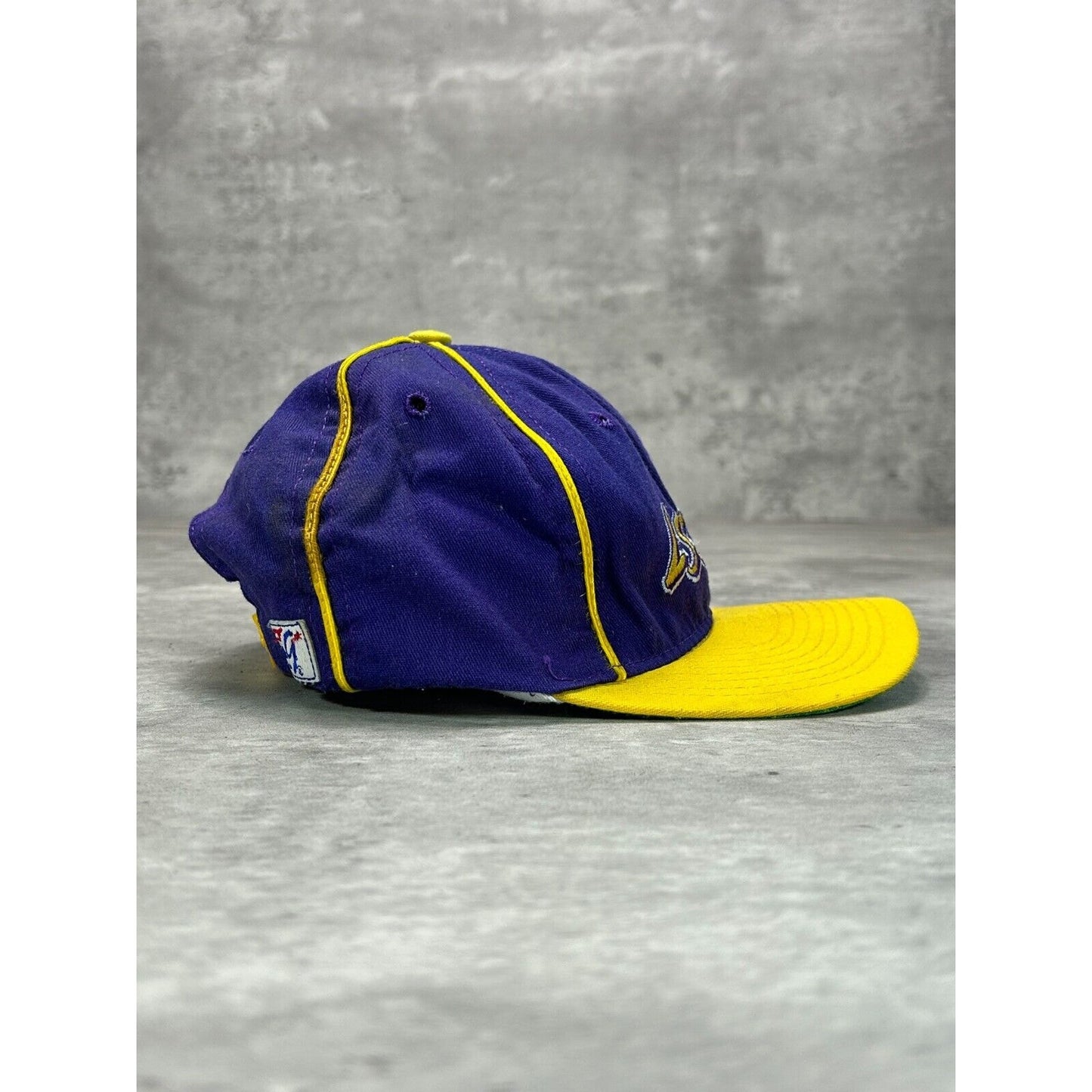 Vintage 90s LSU Tigers NCAA Embroidered Collegiate Snapback Hat YOUTH OSFA