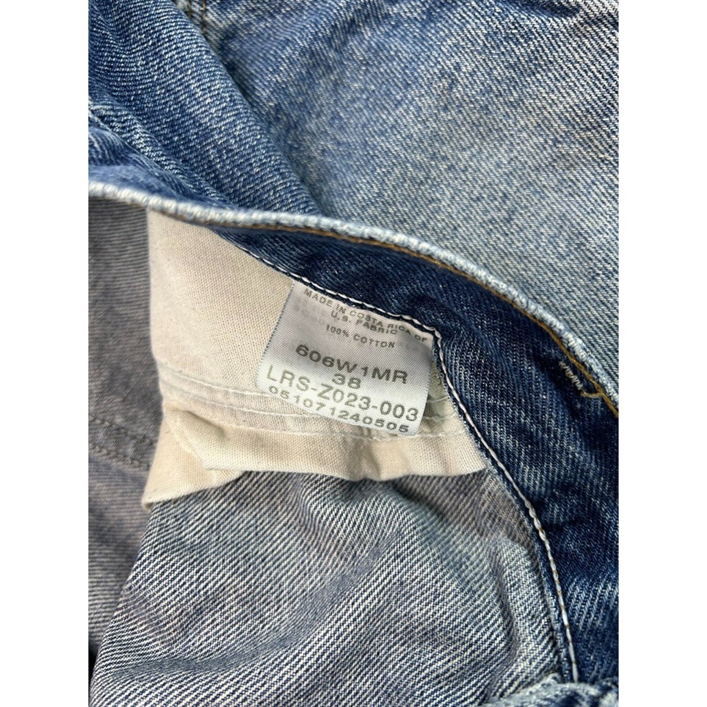 Vintage Wrangler Authentics Medium Wash Denim Shorts Size 38 Blue