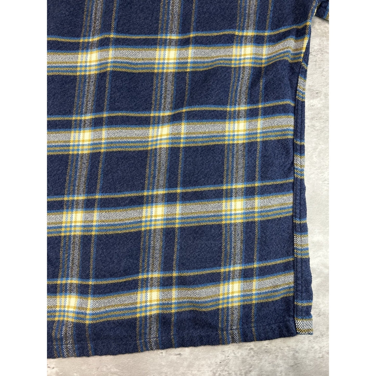 Patagonia Plaid Print Double Pocket Long Sleeve Button Up Shirt Size Medium