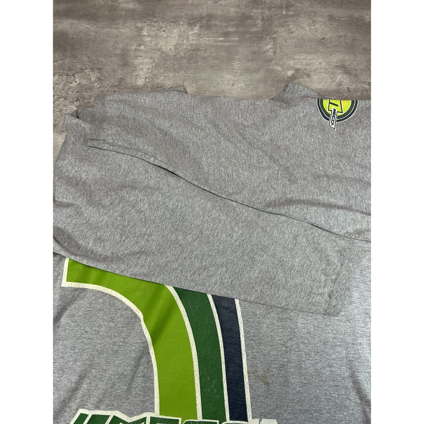Vintage Y2K Mecca Spellout Graphic Long Sleeve T-Shirt Size 2XL Gray