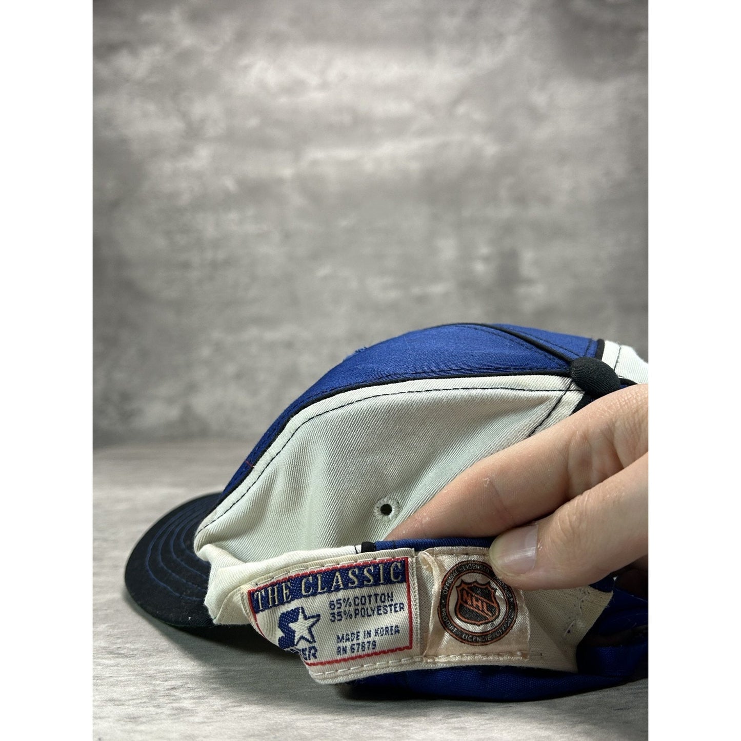 Vintage 90s Tampa Bay Lightning NHL Starter Embroidered Hockey Snapback Hat OSFA