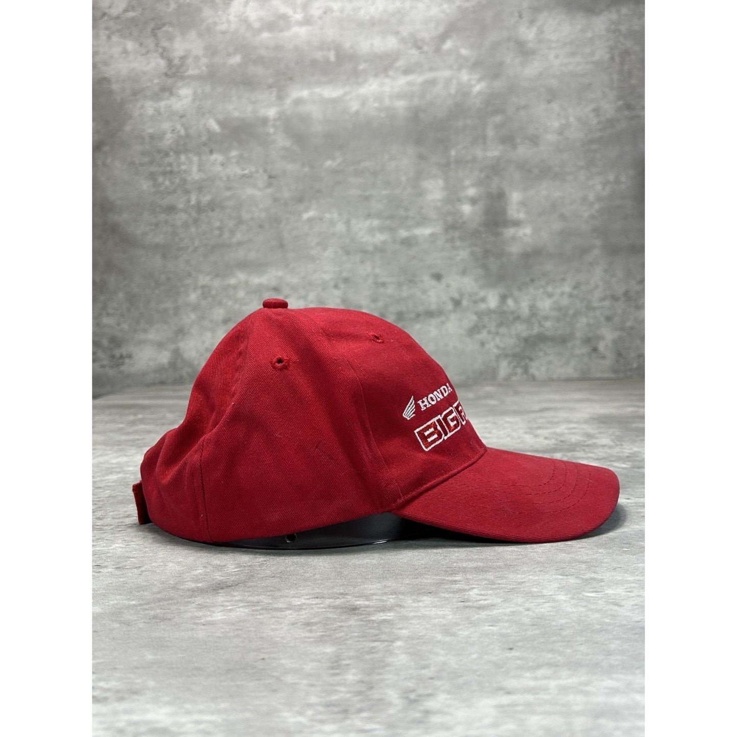Vintage 90s Honda Big Red Embroidered Spellout Strapback Hat OSFA Red