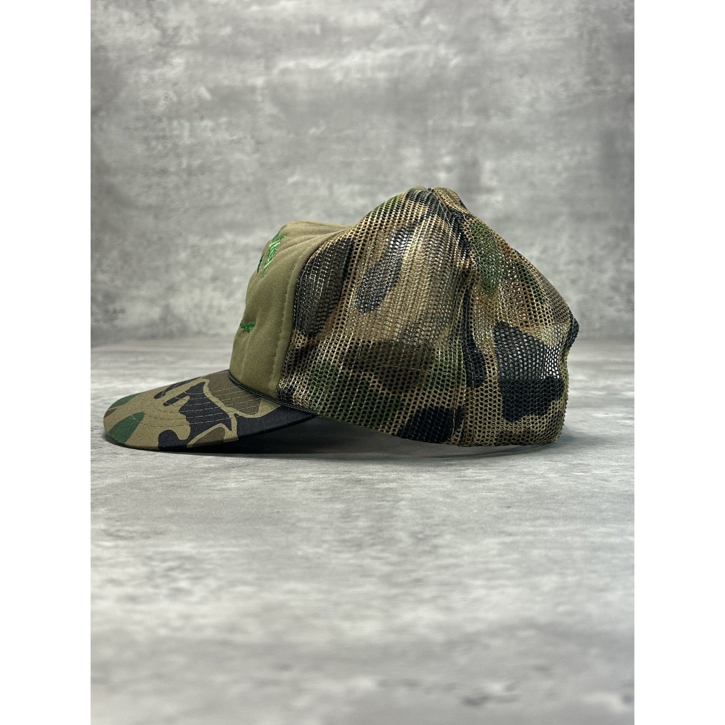 Vintage 90s Ducks Unlimited Embroidered Camo Trucker Snapback Hat OSFA