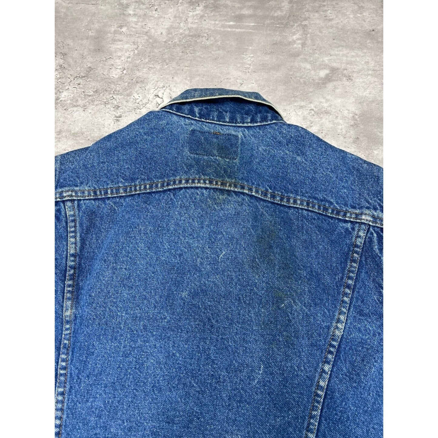 Vintage 80s/90s Levis Red Tab Dark Wash Denim Type 3 Trucker Jacket Size 42 S