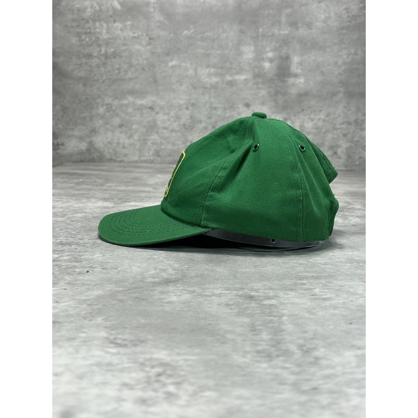 Vintage John Deere Tractors Embroidered Logo Snapback Hat OSFA YOUTH Green