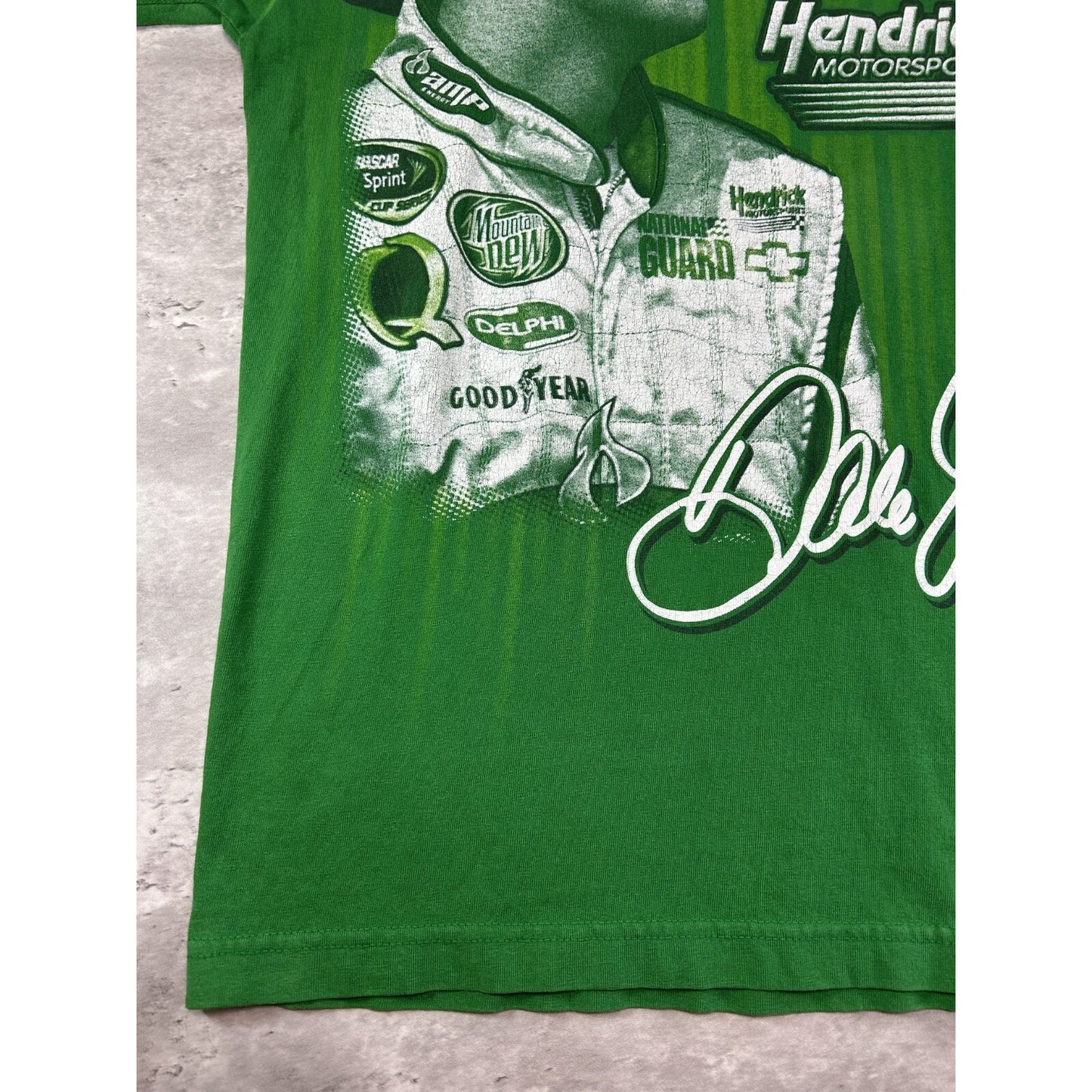 Dale Earnhardt Jr #88 Nascar AMP Energy Big Graphic T-Shirt Size Large Green