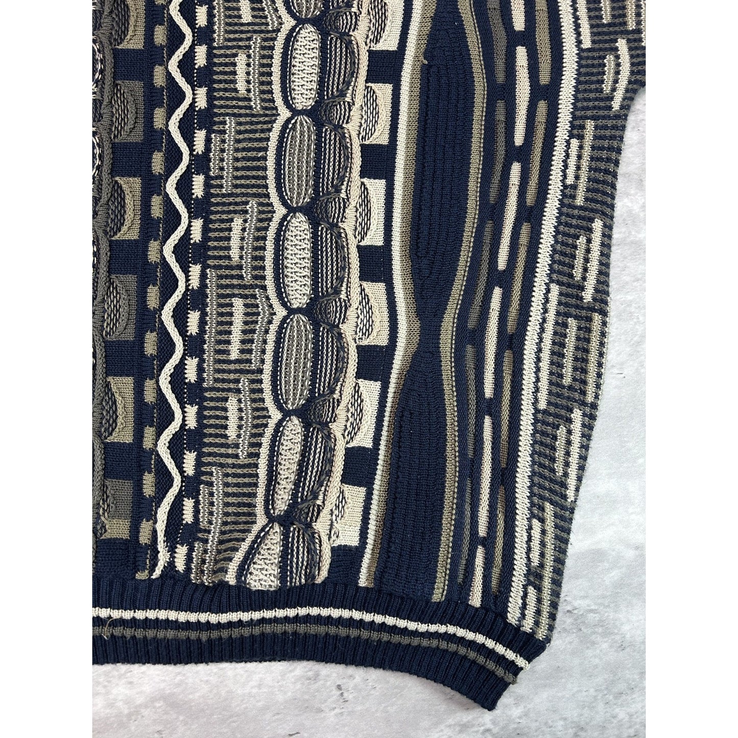 Vintage 90s Protege 3D Abstract Print Pullover Knit Sweater Size XL