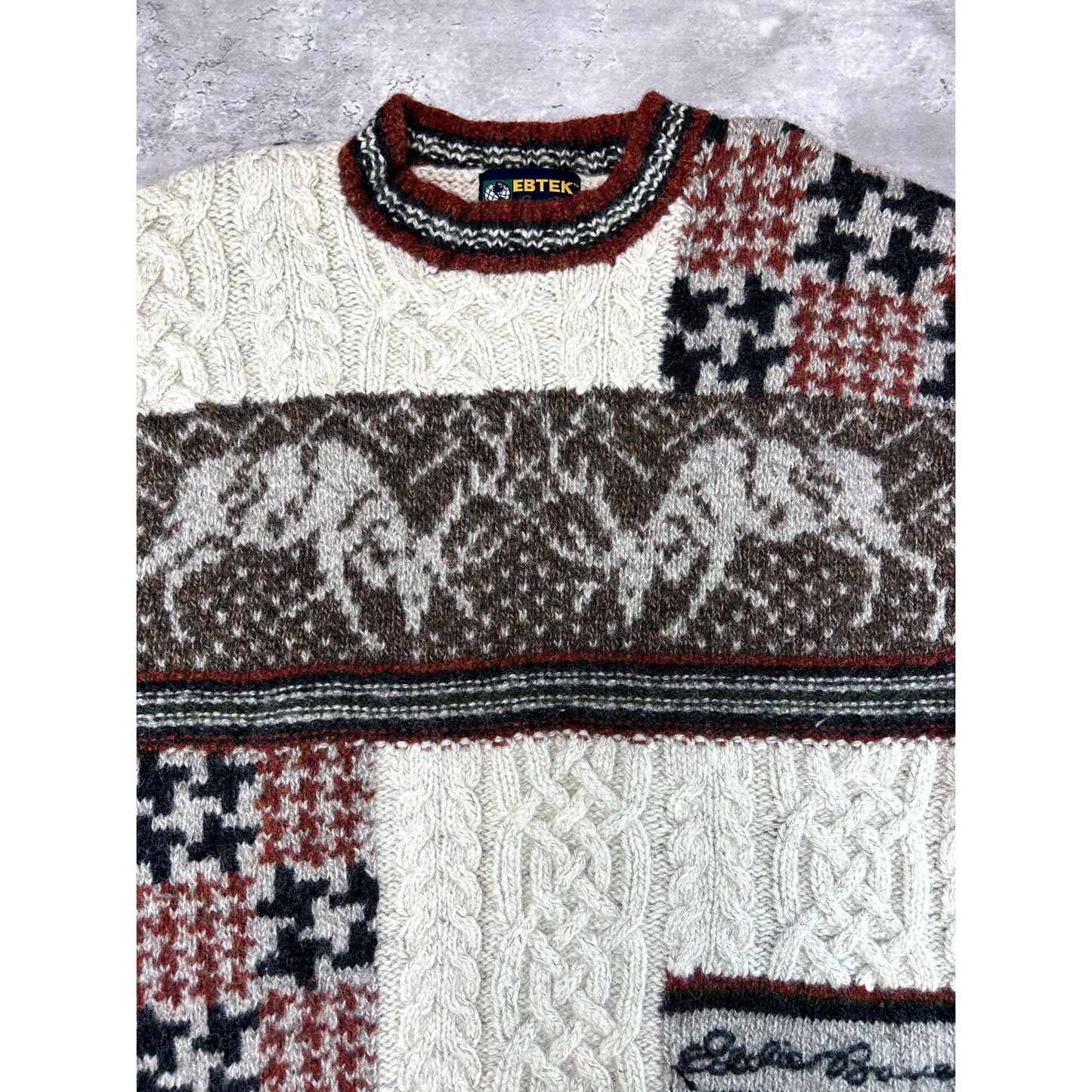 Vintage 90s Eddie Bauer Ebtek Deer Graphic Cable Knit Sweater Size Small