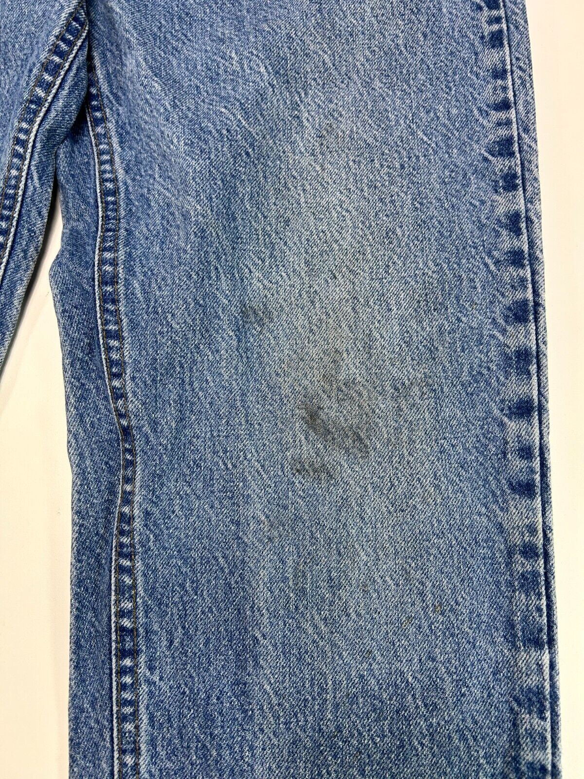 Vintage Carhartt Relaxed Fit Medium Wash Denim Work Wear Pants Size 29W