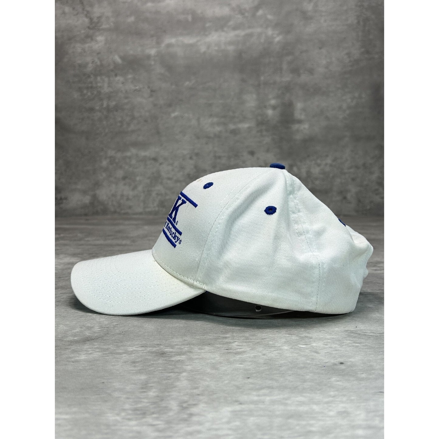 Vintage 90s Kentucky Wildcats NCAA Embroidered Spellout Snapback Hat OSFA