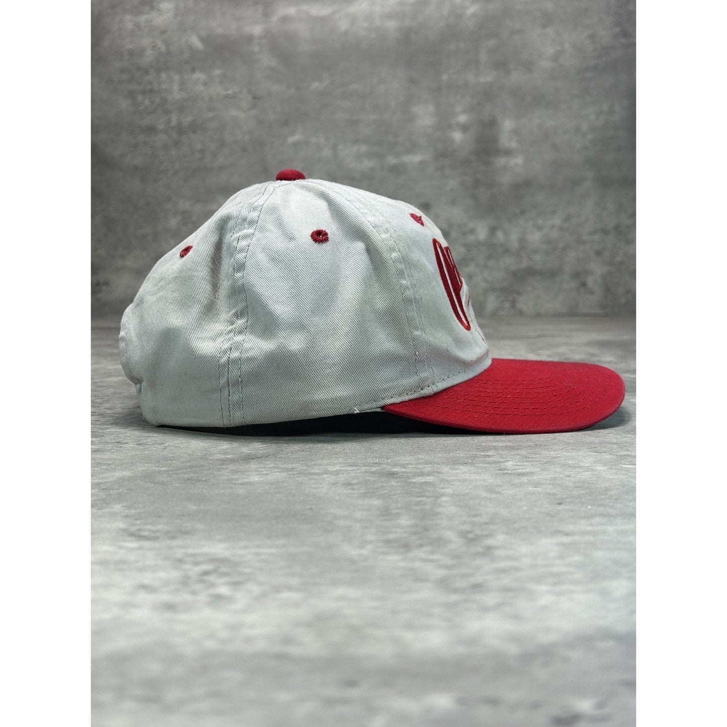 Vintage 90s Ohio State Buckeyes NCAA Embroidered Spellout Snapback Hat OSFA