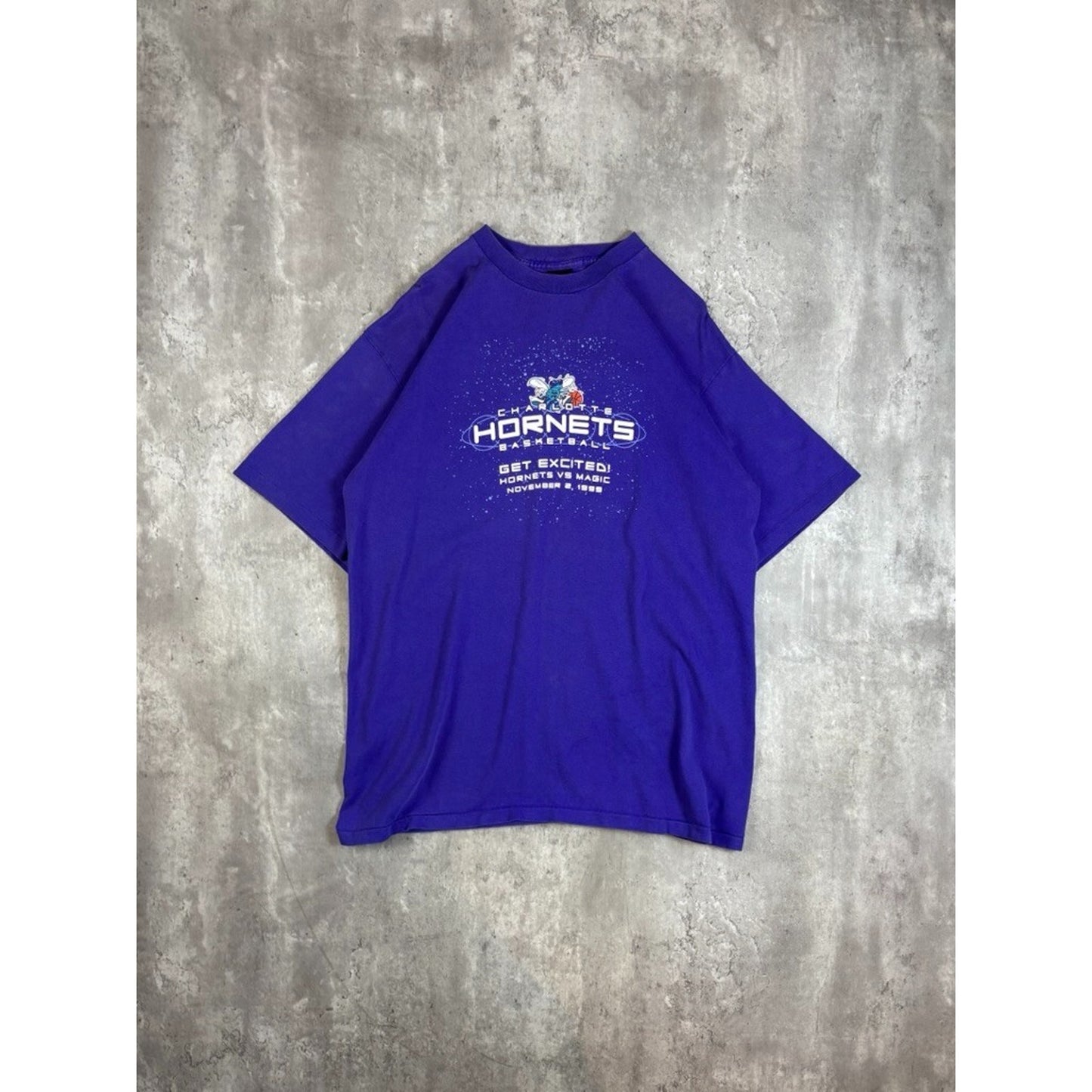 Vintage 1999 Charlotte Hornets vs. Orlando Magic NBA Basketball T-Shirt Size XL