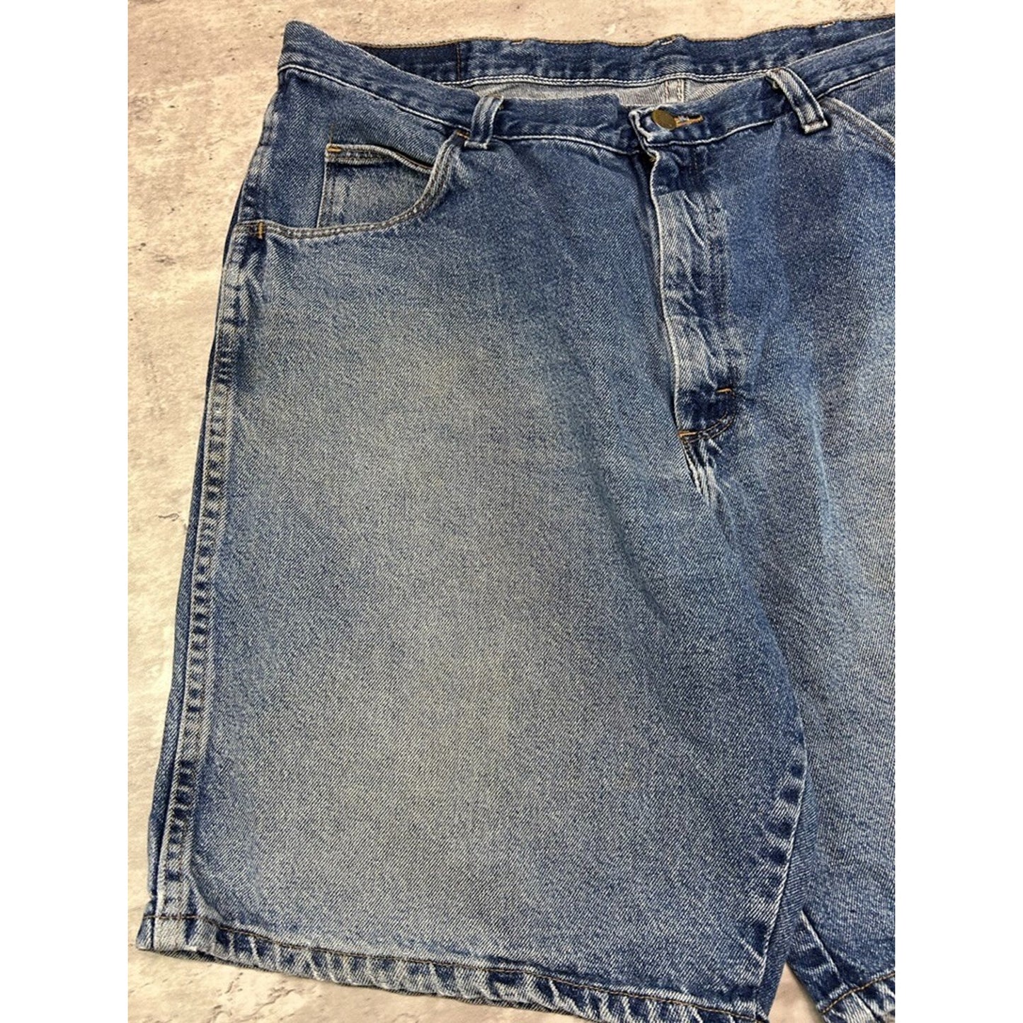 Vintage Wrangler Authentics Medium Wash Denim Shorts Size 38 Blue