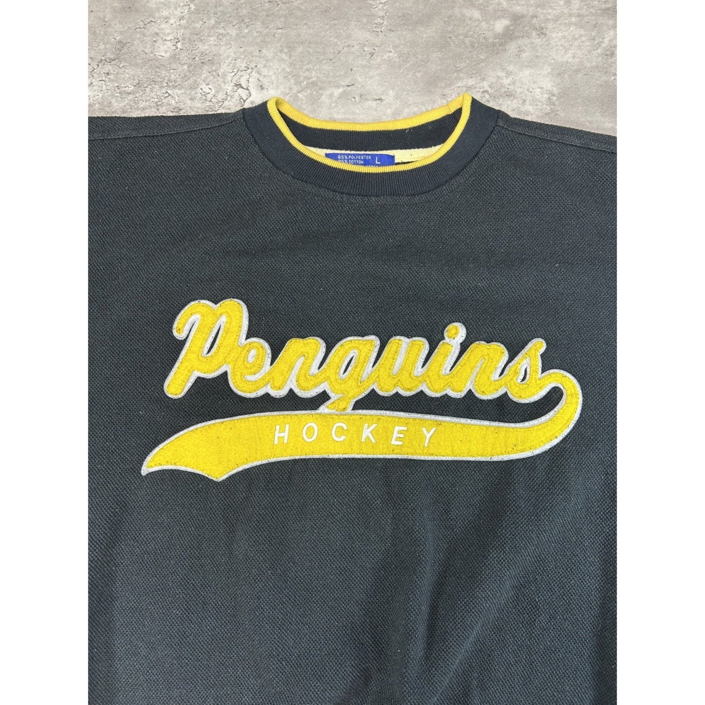 Vintage 90s Pittsburgh Penguins NHL Starter Tailsweep Spellout Sweatshirt Large