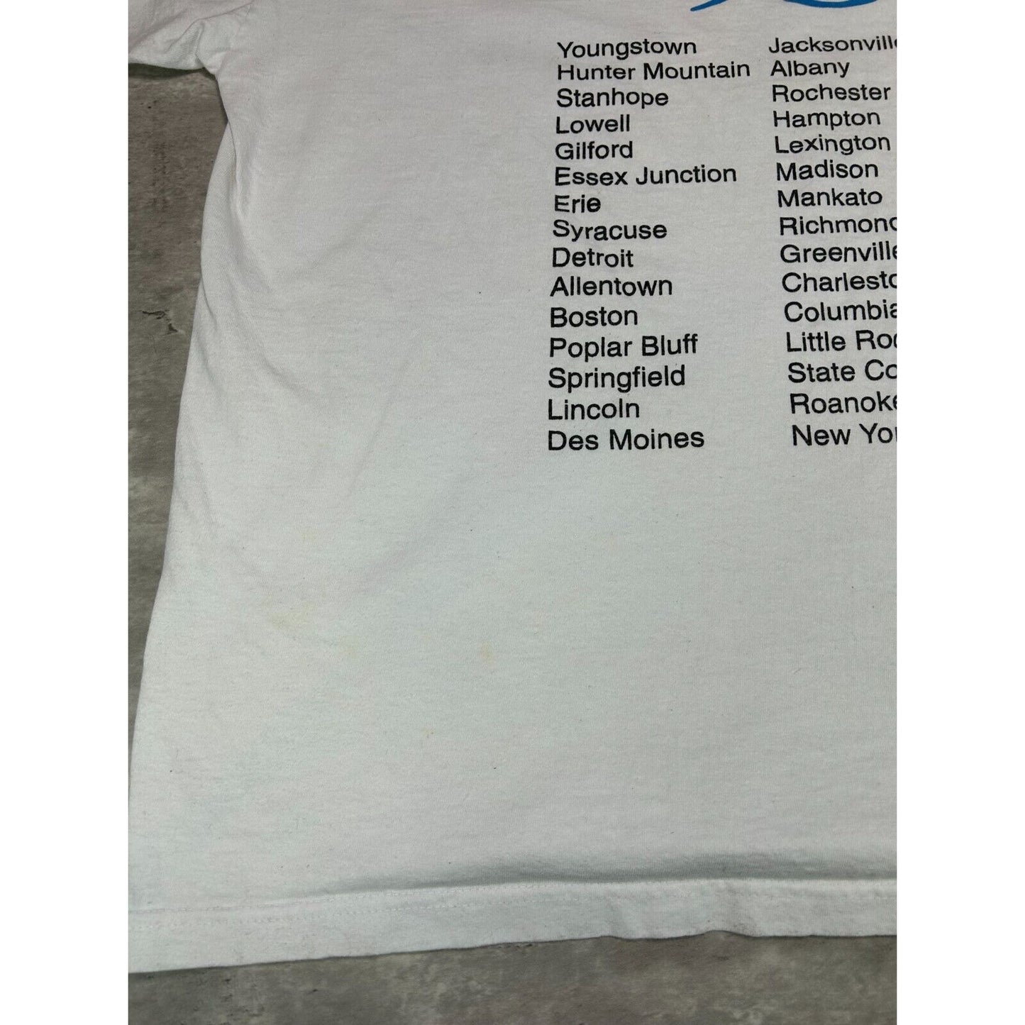Vintage 1998 98 Degrees Heat It Up Pop Music Tour Graphic T-Shirt Size XL White