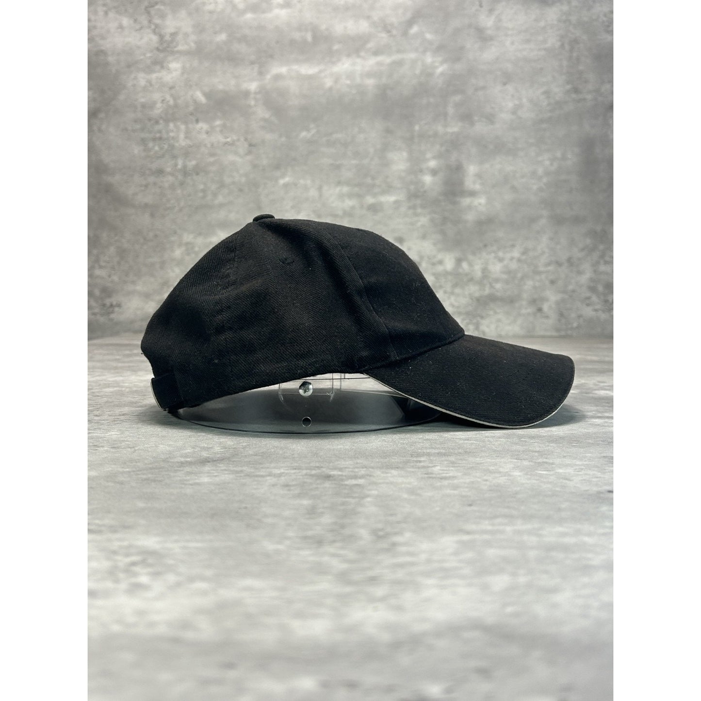 Vintage BMW Embroidered Car Logo Strapback Hat OSFA Black