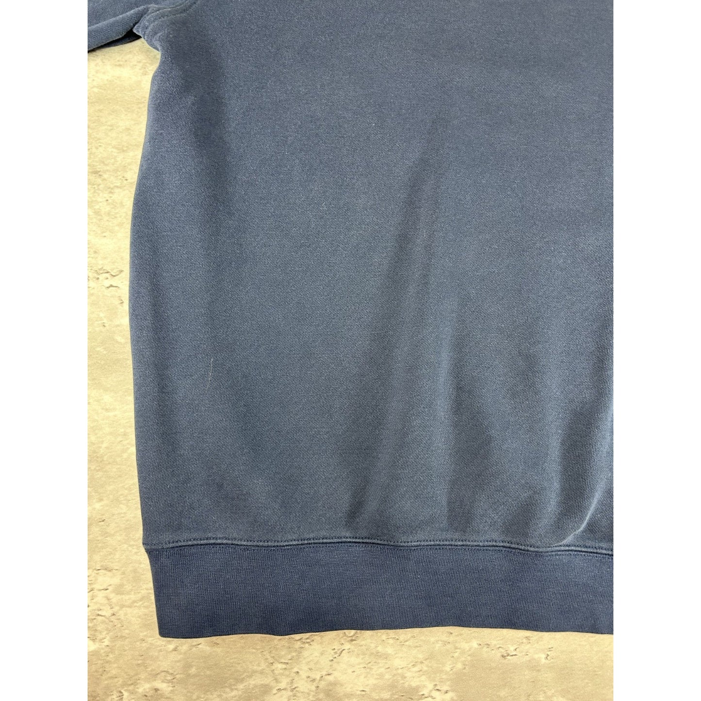 Vintage 2000s Nike Embroidered Mini Swoosh Crewneck Sweatshirt Size Medium