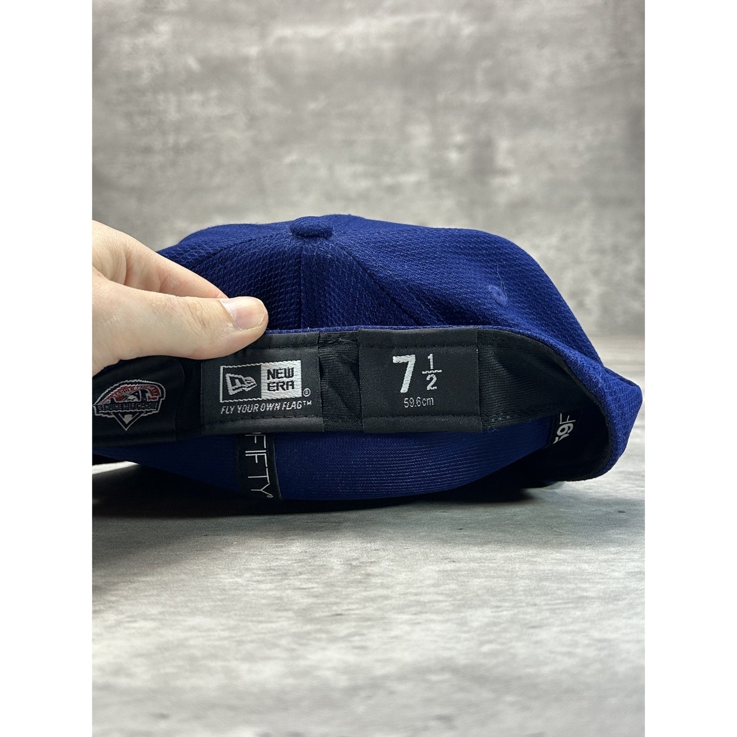 Buffalo Bisons MiLB Embroidered Logo Baseball Fitted Hat 7 1/2 Blue