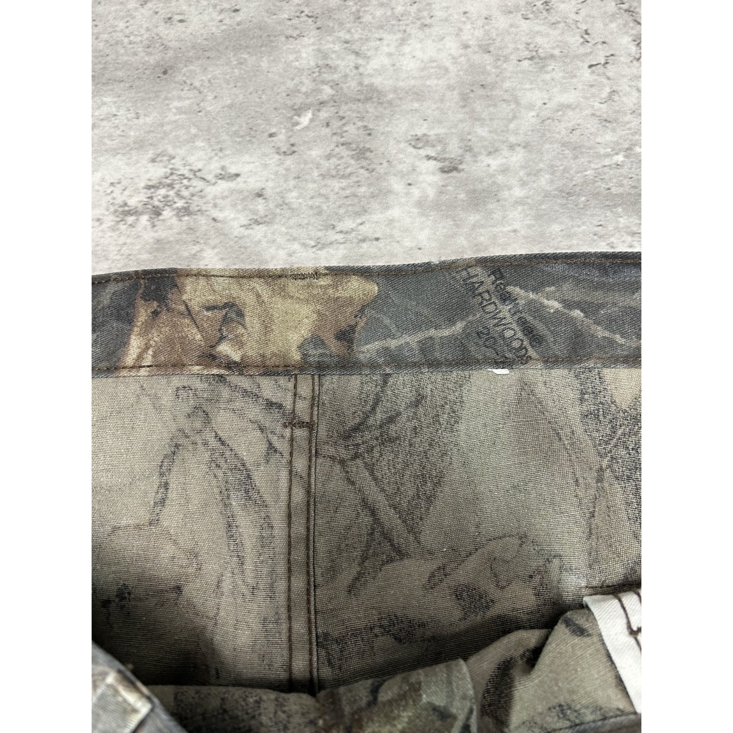 Vintage 90s Liberty Realtree Hardwoods Hunting Camo Cargo Pants Size 38