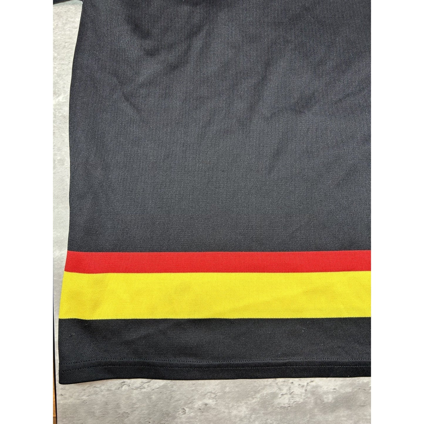 Vintage 90s Vancouver Canucks NHL Stitch CCM Maska Hockey Jersey Size XXL
