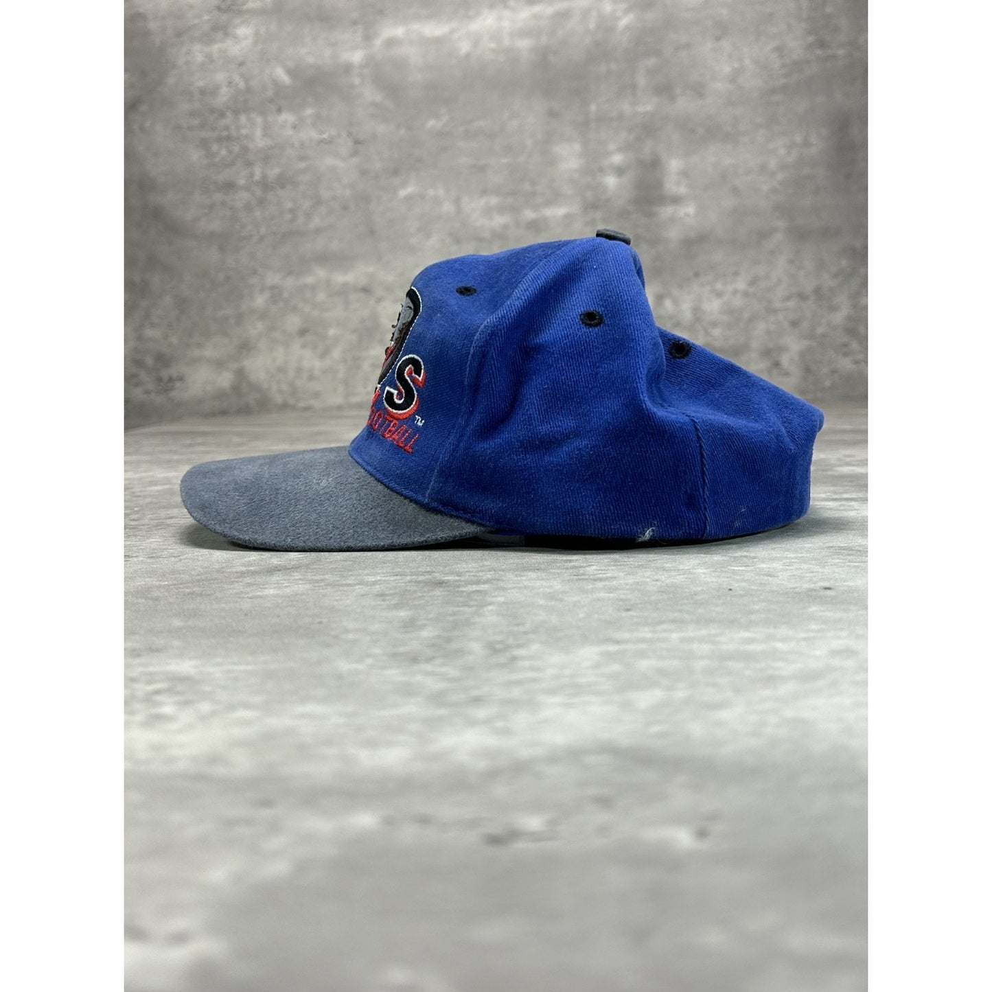 Vintage 90s Buffalo Bills NFL Embroidered Spellout Football Snapback Hat OSFA