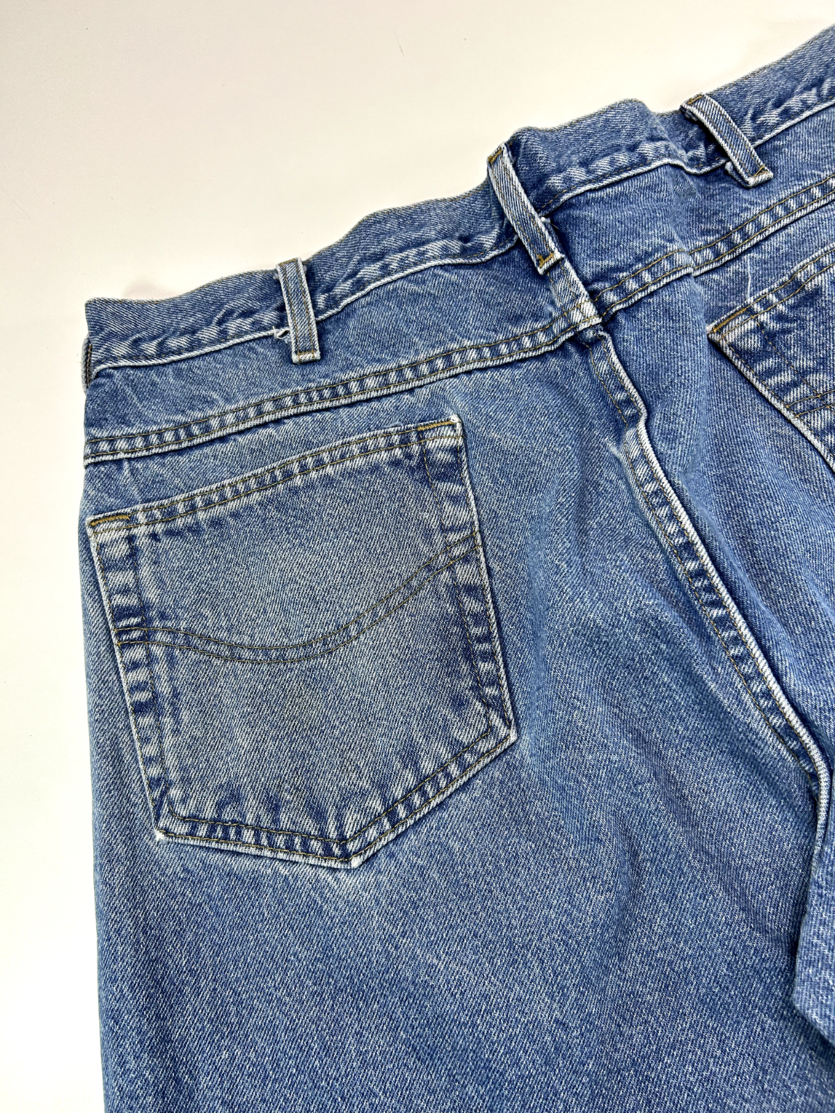 Vintage 90s Carhartt Medium Wash Denim Work Wear Pants Size 36W B17 DST