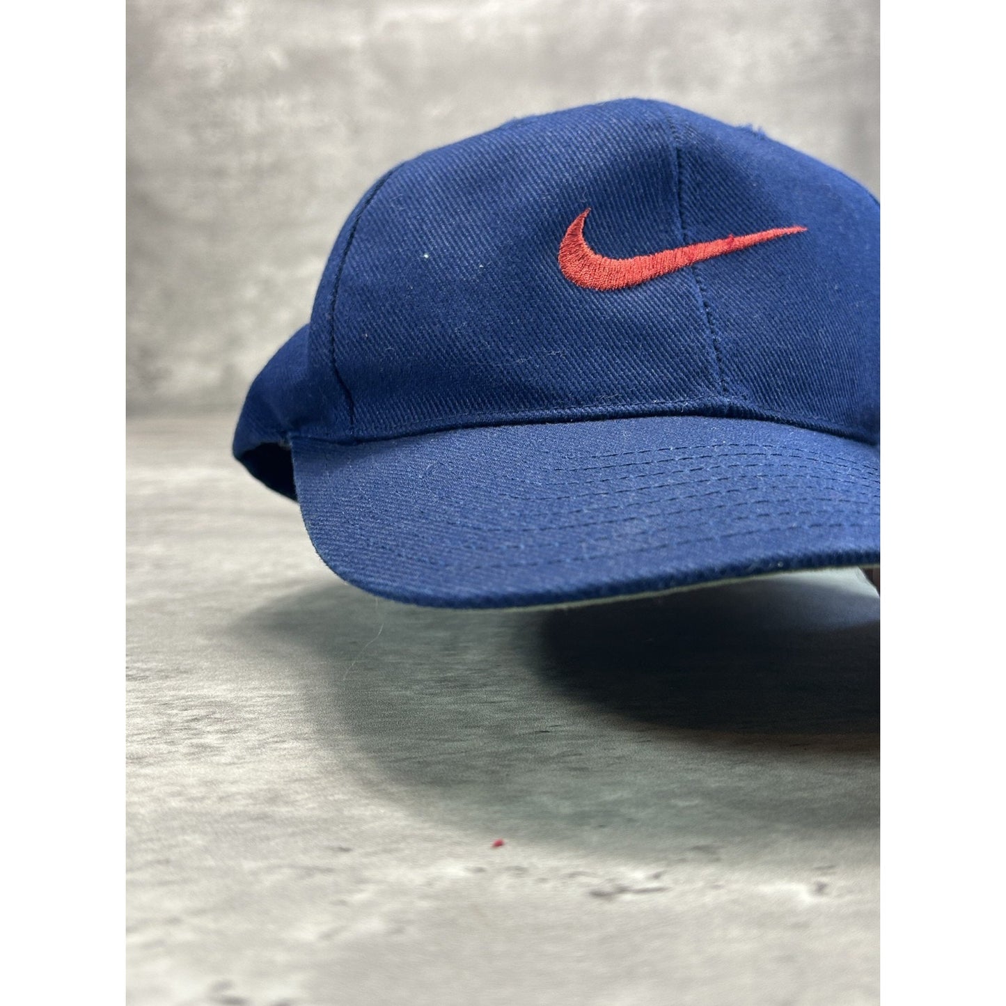 Vintage 90s Nike Embroidered Swoosh Snapback Hat OSFA Blue