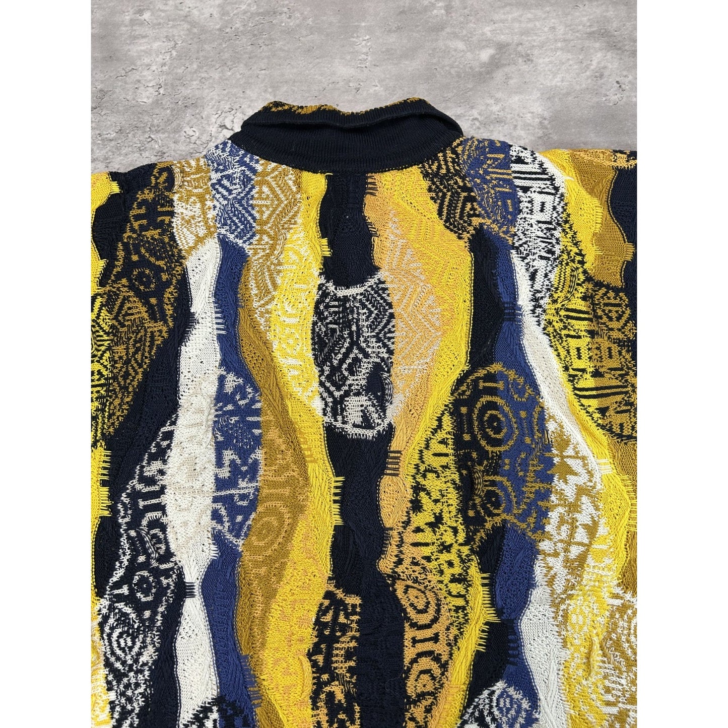 Vintage 90s Coogi Abstract 3D Knit 1/4 Button Collared Knit Sweater Size XL