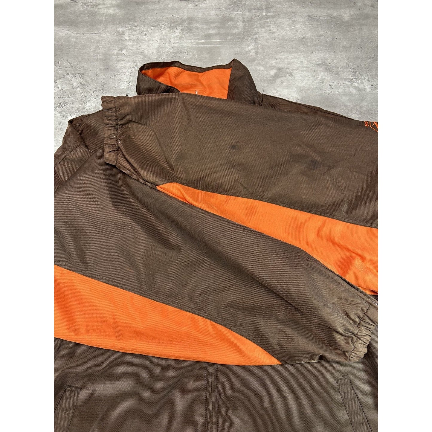 Vintage Cleveland Browns NFL Embroidered Logo Windbreaker Jacket Size XL