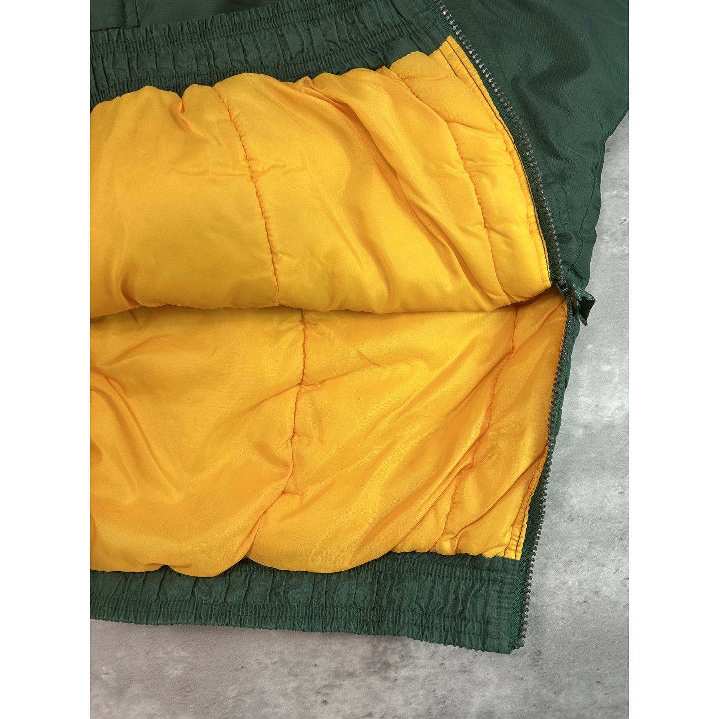 Vintage 90s Green Bay Packers NFL Embroidered Logo Starter Jacket Size XL