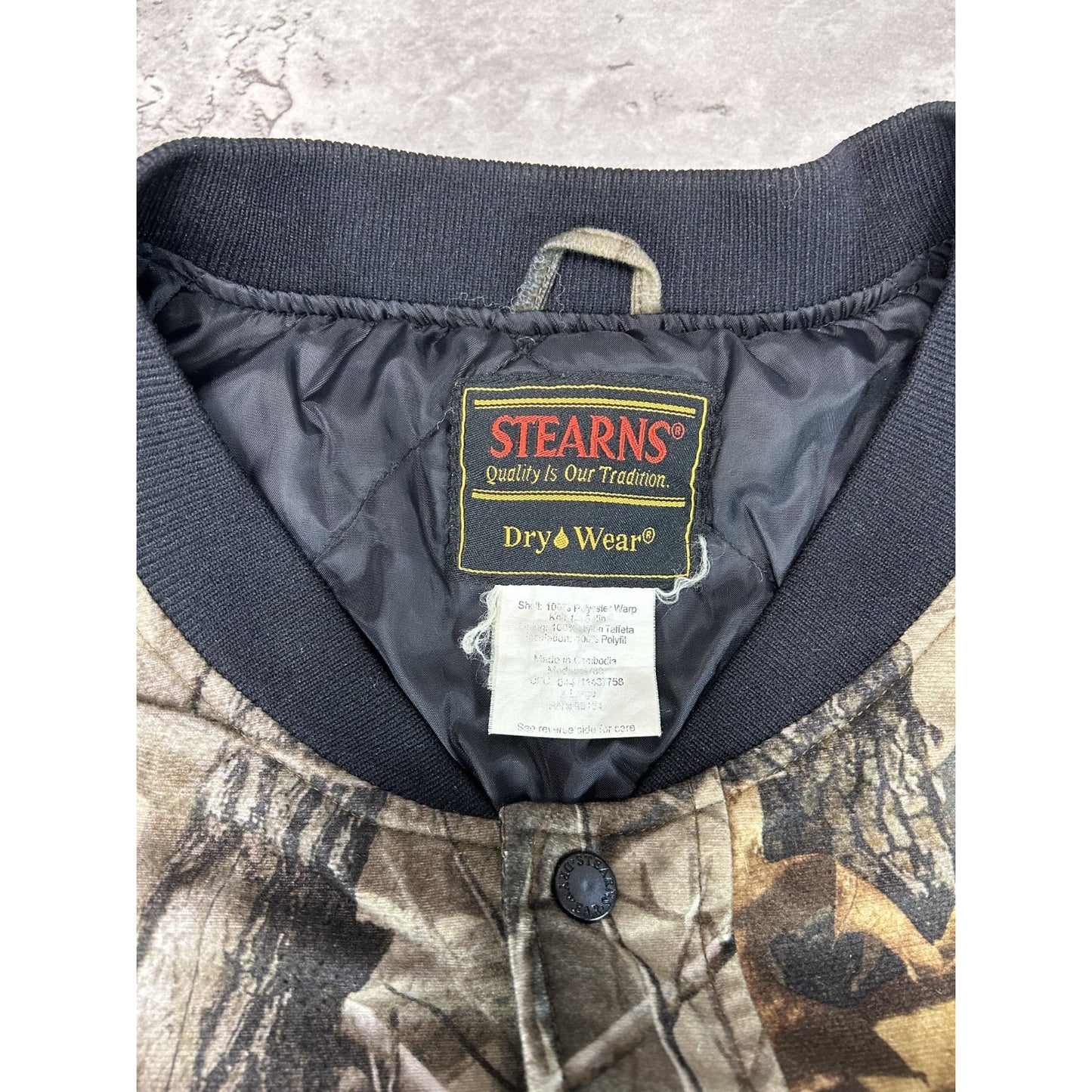 Vintage 90s Stearns Dry Wear Advantage Tree Camo Hunting Bomber Jacket Size XL