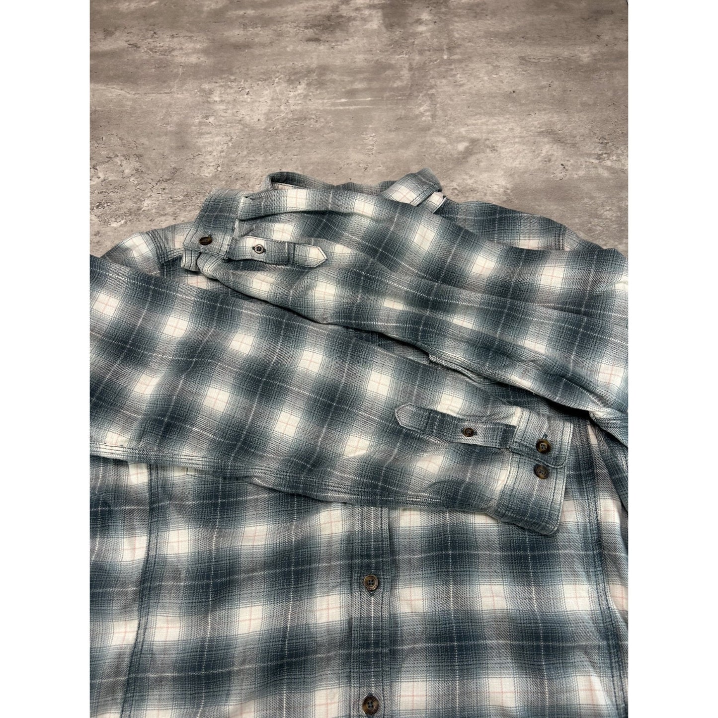 Vintage Womens Carhartt Workwear Plaid Long Sleeve Workwear Button Up Shirt 2XL
