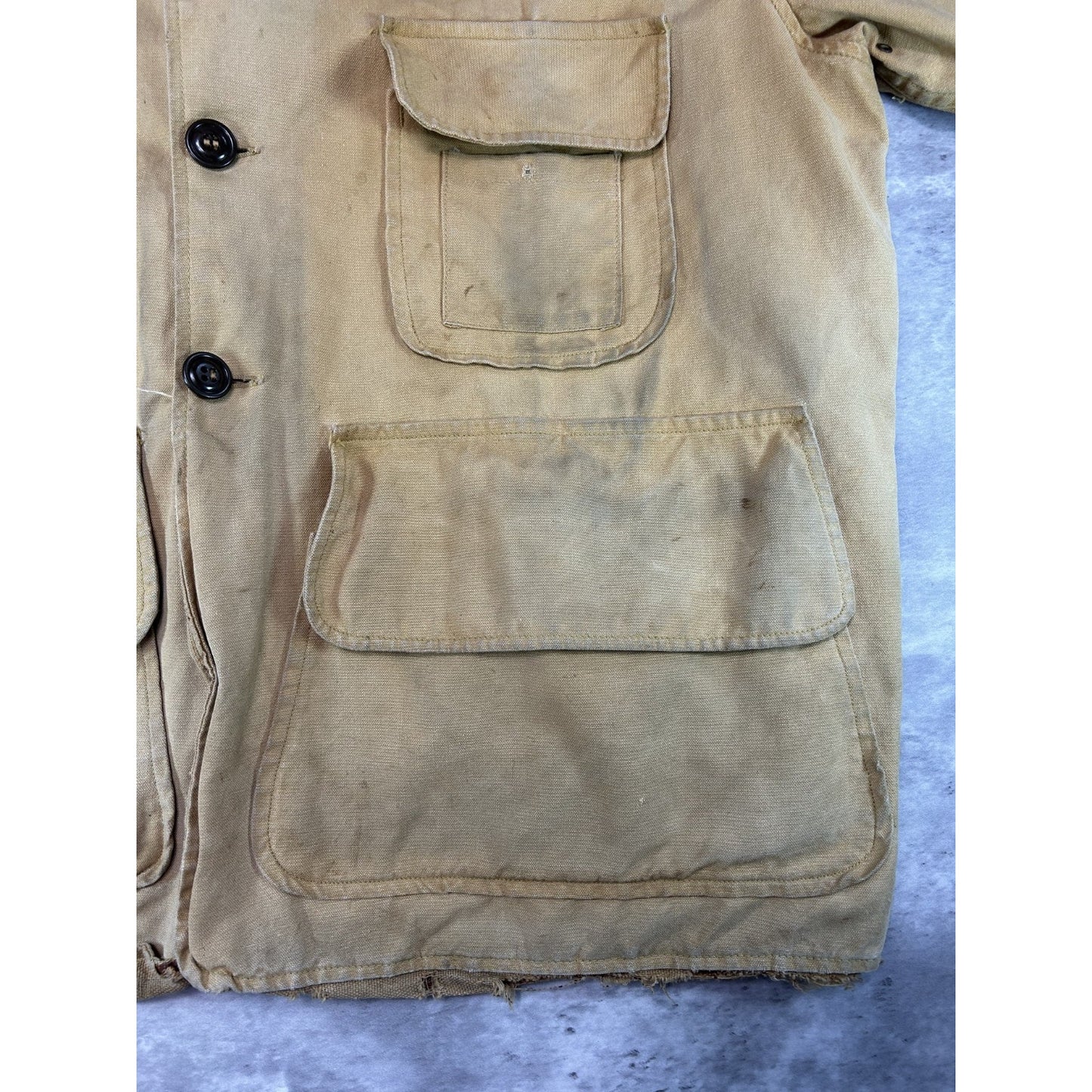 Vintage 1970s Three Pocket Canvas Collared Hunting Jacket Size Medium Beige