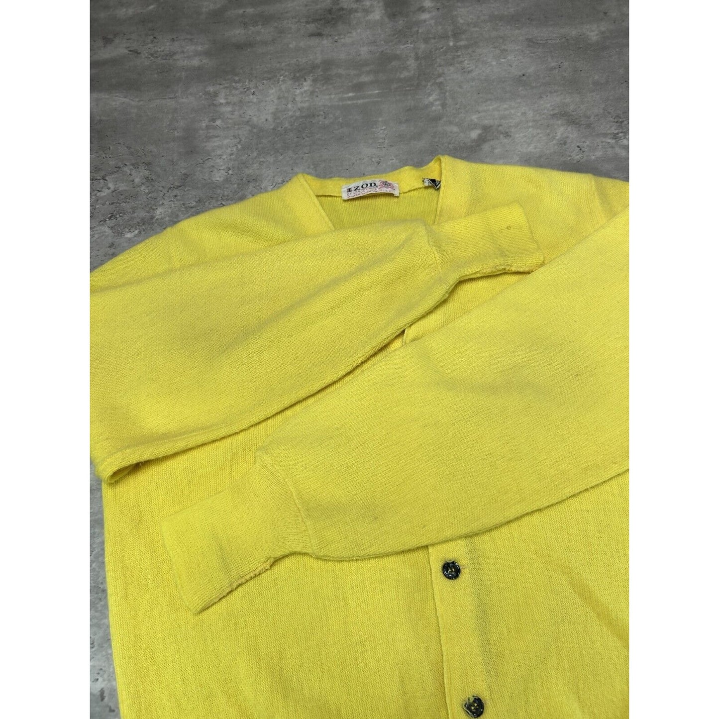 Vintage 1980 Izod Lacoste Embroidered Logo Cardigan Knit Sweater Size Large