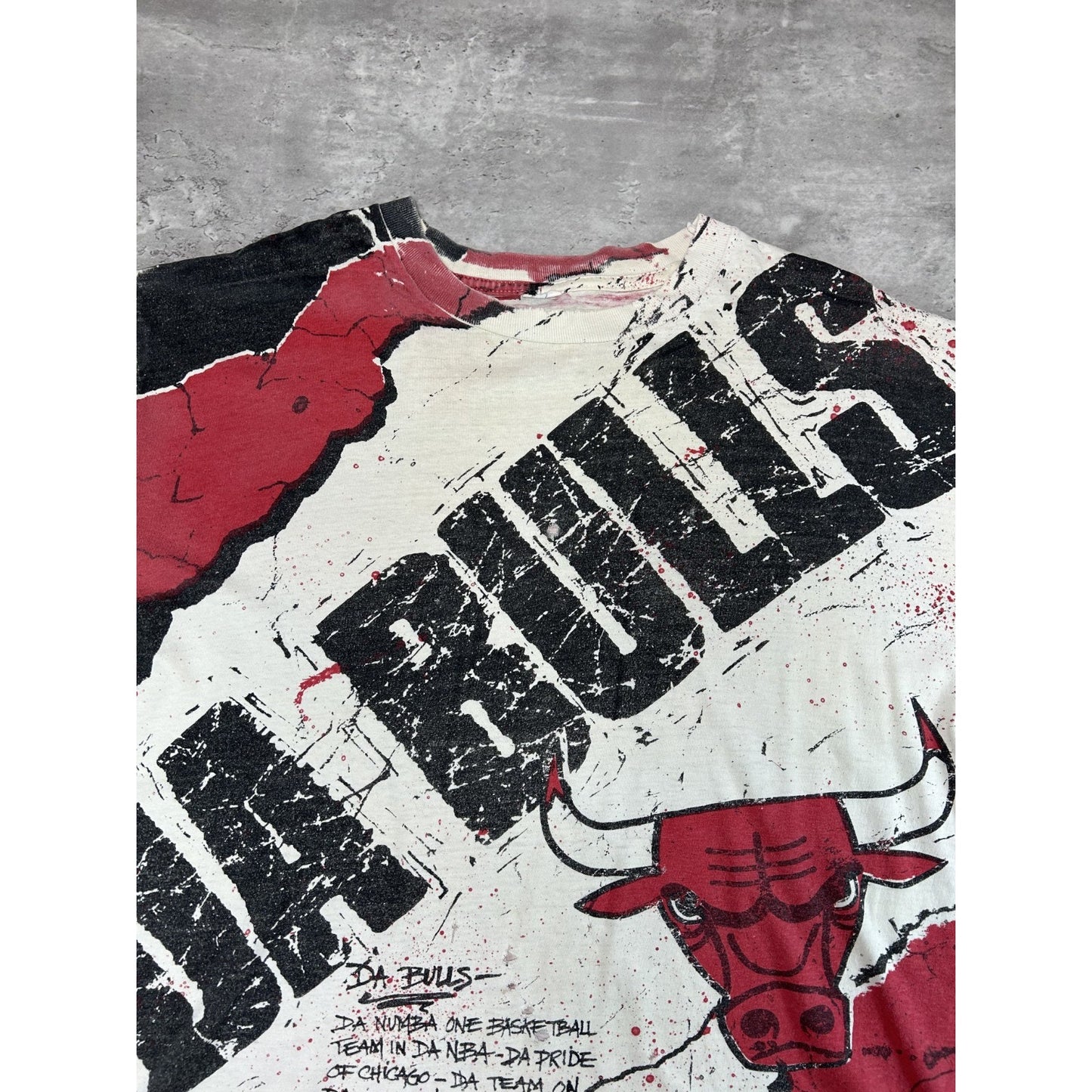 Vintage 90s Chicago Bulls NBA Da Bulls All Over Print Starter T-Shirt Size XL