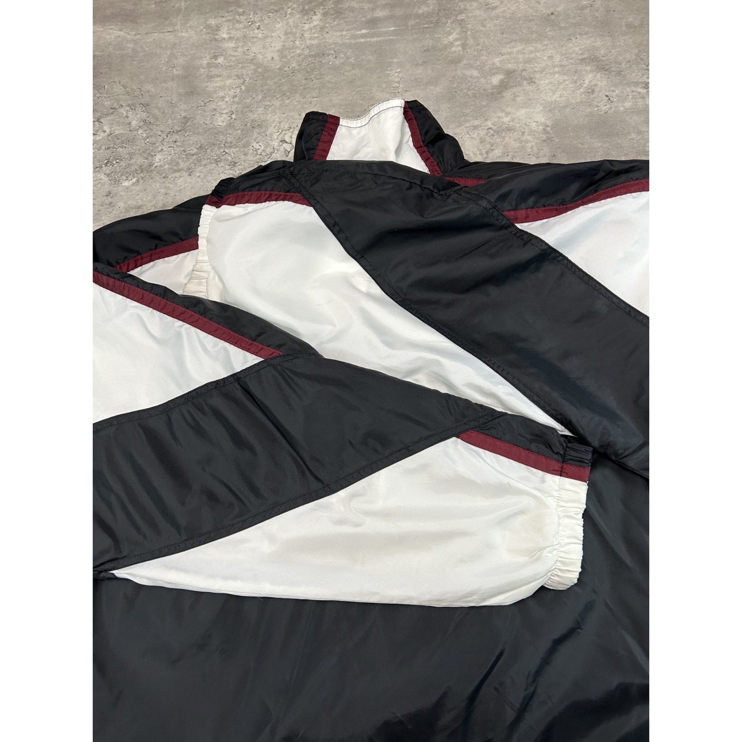 Vintage 90s Nike Embroidered Swoosh Nylon Full Zip Windbreaker Jacket Size Large