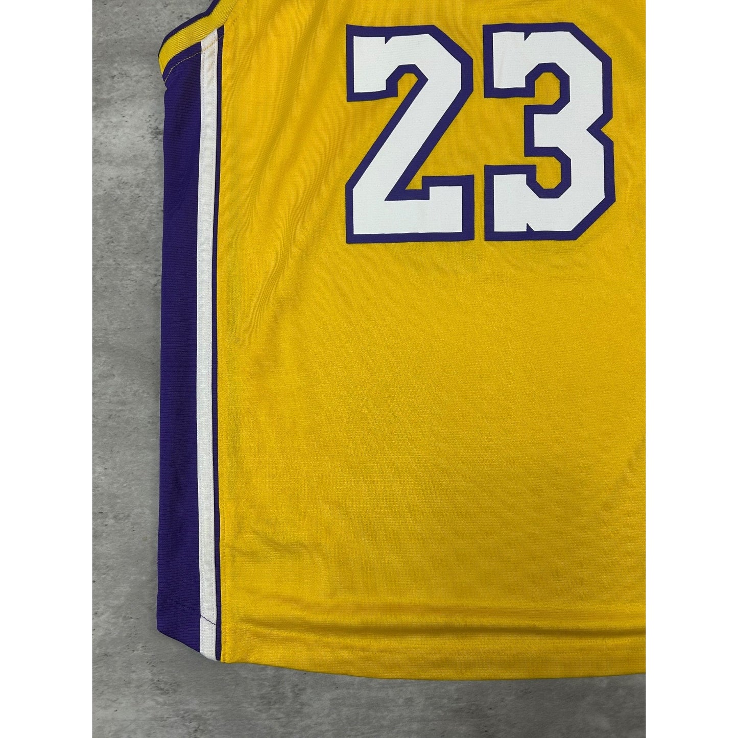 Lebron James #23 Los Angeles Lakers NBA Basketball Jersey Size YOUTH XL