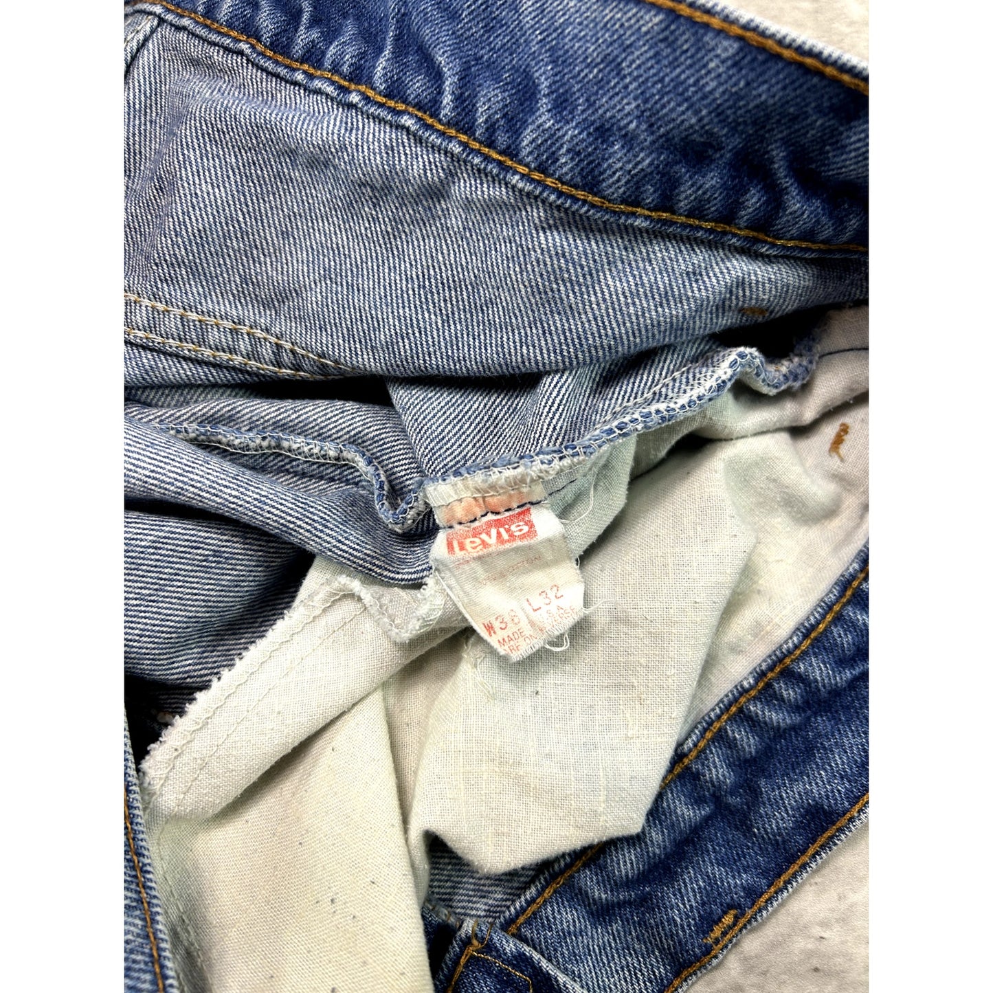 Vintage 80s/90s Levis Orange Tab Dark Wash Denim Pants Size 36W Blue