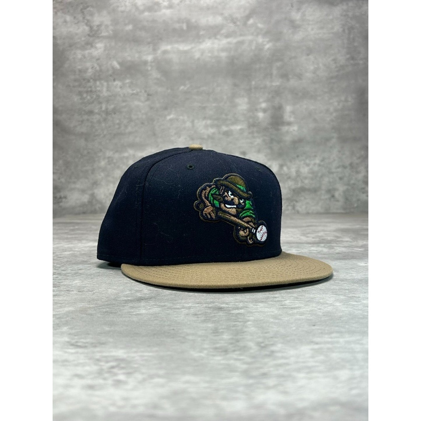 Rochester Hustlers MiLB Embroidered Logo Baseball Fitted Hat 7 1/2