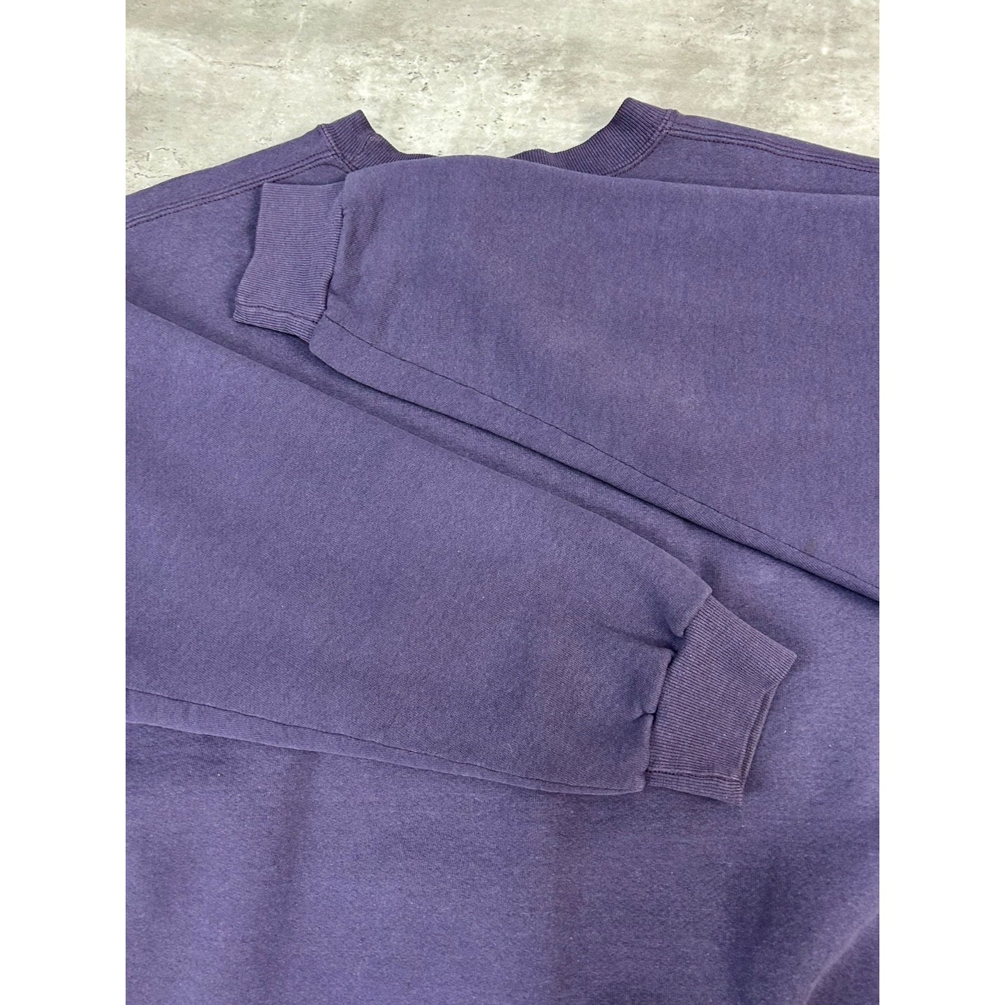 Vintage 90s Russell Athletic Blank Pullover Crewneck Sweatshirt Size XL