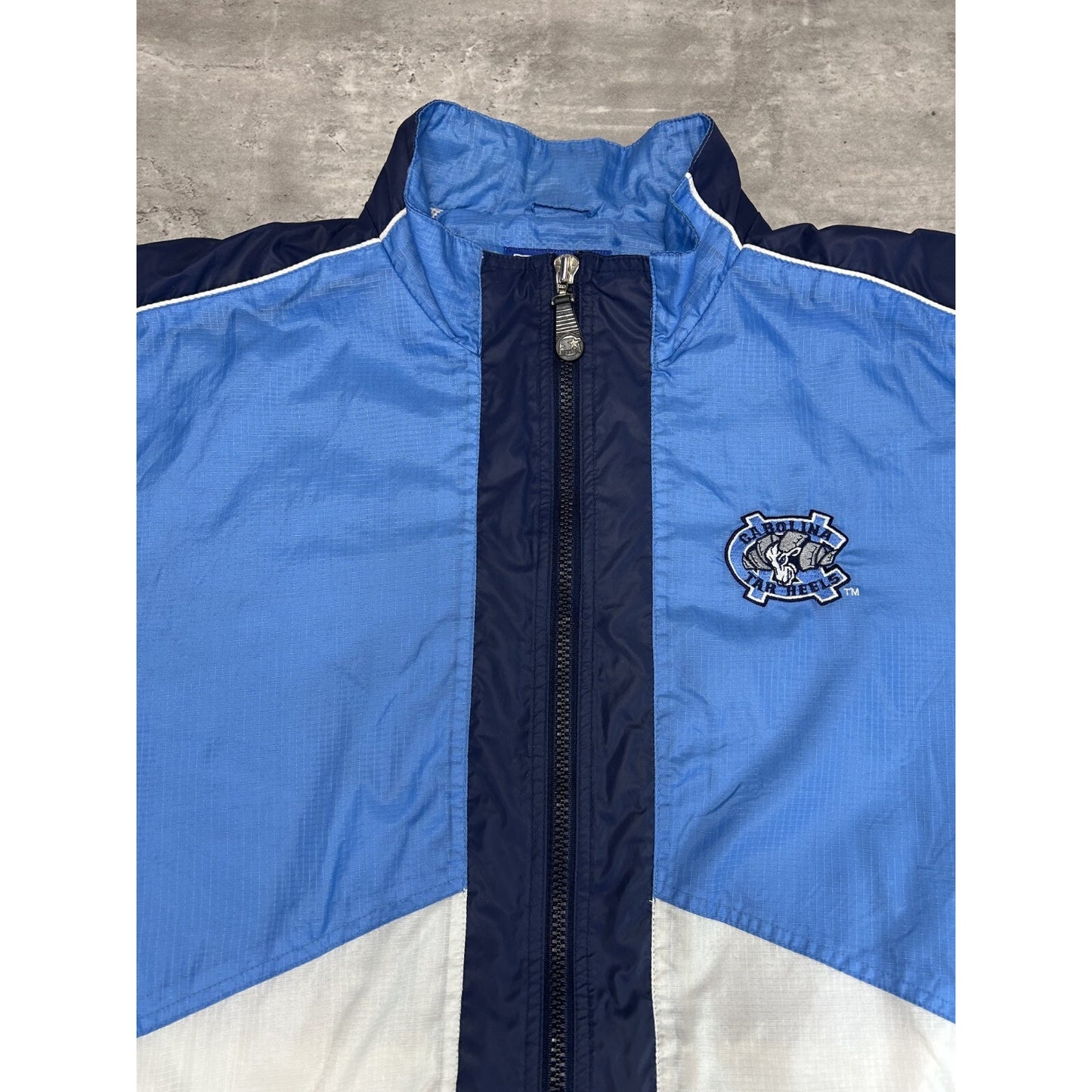 Vintage 90s UNC Tarheels NCAA Embroidered Starter Nylon Windbreaker Jacket Sz XL