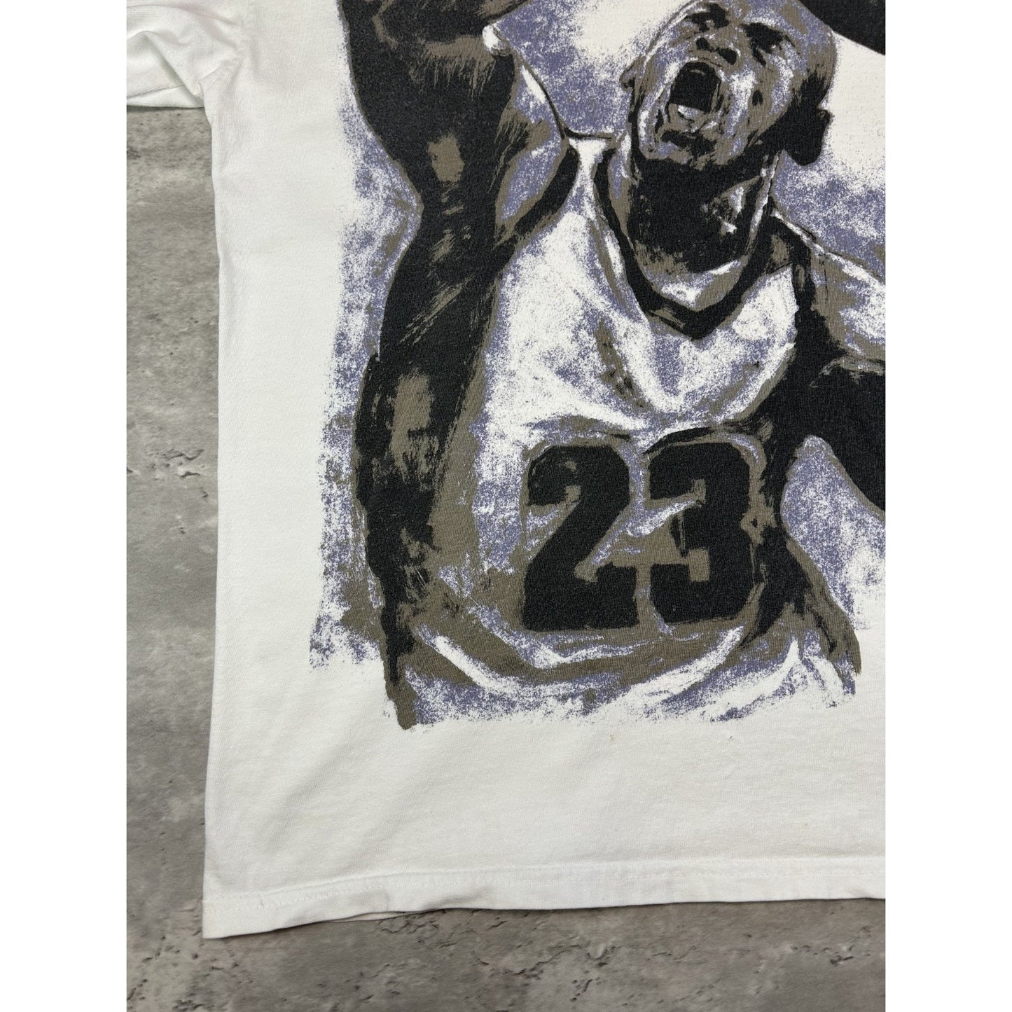 Vintage 80s/90s Michael Jordan #23 NBA Chicago Bulls Graphic Nike T-Shirt Sz XL