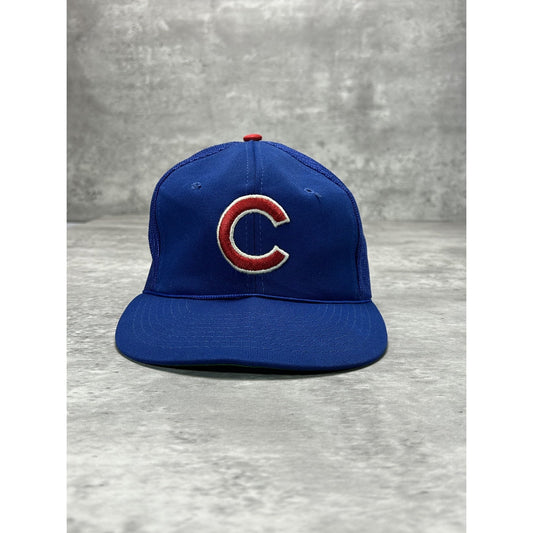 Vintage 90s Chicago Cubs MLB Embroidered Logo Trucker Snapback Trucker Hat OSFA