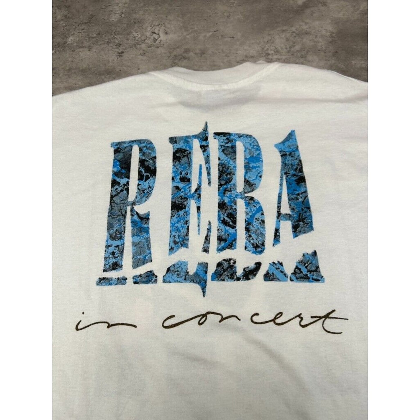 Vintage 1992 Reba In Concert Country Music Portrait Graphic T-Shirt Size XL